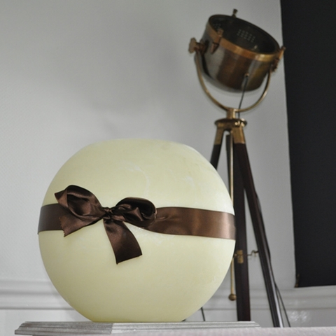 Photos-1-attachment1_WaxGlobesI1.jpg